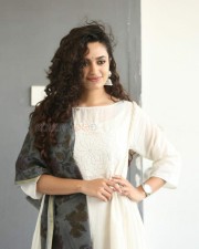 Actress Malavika Nair At Taxiwaala Movie Press Meet Photos 09 Actress Malavika Nair At Taxiwaala Movie Press Meet Photos 09