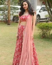 Actress Malavika Nair at Anni Manchi Sakunamule Press Meet Photos 05