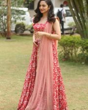 Actress Malavika Nair at Anni Manchi Sakunamule Press Meet Photos 08