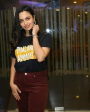 Actress Malavika Nair at Phalana Abbayi Phalana Ammay Movie Teaser Launch 02