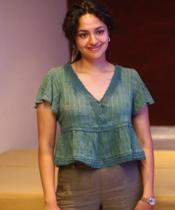 Actress Malavika Nair at Thank You Movie Team Media Interaction Pictures 05