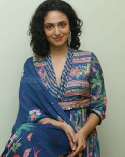 Actress Malvika Nair at Anni Manchi Shakunamule Interview Pictures 10