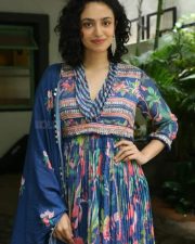 Actress Malvika Nair at Anni Manchi Shakunamule Interview Pictures 30