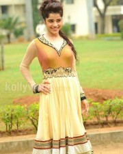 Actress Piaa Bajpai Photos 23
