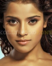 Actress Piaa Sexy Photos 13