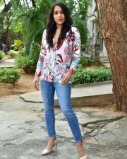 Actress Rashmi Gautam at Bomma Blockbuster Movie Success Meet Photos 02