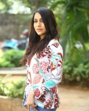 Actress Rashmi Gautam at Bomma Blockbuster Movie Success Meet Photos 17