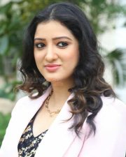 Actress Richa Panai at Circle Trailer Launch Pictures 03 Actress Richa Panai at Circle Trailer Launch Pictures 03
