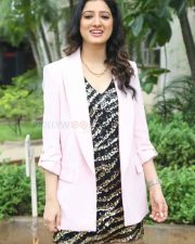 Actress Richa Panai at Circle Trailer Launch Pictures 32