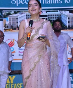 Actress Rukshar Dhillon at Ashoka Vanamlo Arjuna Kalyanam Movie Pre Release Event Stills 02