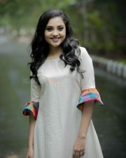 Actress Smruthi Venkat Photoshoot Stills 13