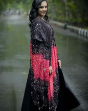 Actress Smruthi Venkat Photoshoot Stills 15