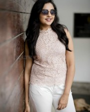 Actress Smruthi Venkat Photoshoot Stills 18