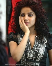 Beautiful Actress Piaa Bajpai Photos 11