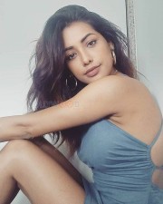 Beautiful Actress Riyaa Ray Photos 16
