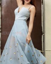 Bhangra Paa Le Actress Rukshar Dhillon Beautiful Pictures 02