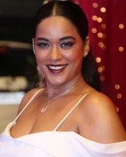 Busty Mumaith Khan Photos 04