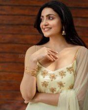 D Block Actress Avantika Mishra Photos 01