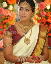 Ester Noronha Photos 19