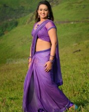 Ester Noronha Sexy Pictures 03