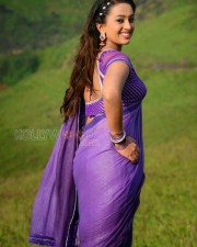 Ester Noronha Sexy Pictures 04
