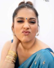 Hostel Boys Actress Rashmi Gautam in a Blue Printed Saree with a Sleeveless Blouse Photos 01