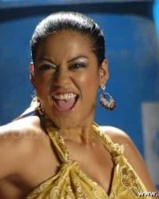 Hot Mumaith Khan Stills 18