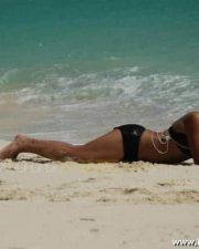 Hot Sexy Mumaith Khan Glamour Stills 34