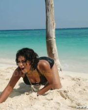 Hot Sexy Mumaith Khan Glamour Stills 38