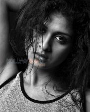 Ice Cream 2 Movie Heroine Naveena Mrudhula Basker Hot Photos 19