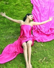 Ice Cream 2 Movie Heroine Naveena Sexy Hot Photos 37