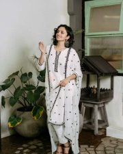 Kerala Actress Malvika Nair in a Hand Printed Salwar Photos 02