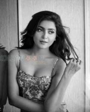 Nenjamellam Kadhal Heroine Avanthika Mishra Photos 04 Nenjamellam Kadhal Heroine Avanthika Mishra Photos 04