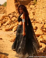Piaa Bajpai Sexy Pictures 41