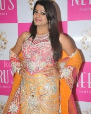 Tashu Koushik Beautiful Pictures 24