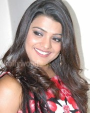 Tashu Koushik Sexy Skirt Pictures 02