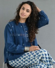 Taxiwaala Movie Actress Malavika Nair Interview Photos 04 Taxiwaala Movie Actress Malavika Nair Interview Photos 04