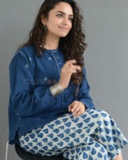 Taxiwaala Movie Actress Malavika Nair Interview Photos 05 Taxiwaala Movie Actress Malavika Nair Interview Photos 05