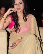 Telugu Actress Isha Chawla Saree Pics 02