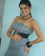 Telugu Actress Tashu Kaushik Spicy Pictures 05