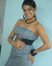 Telugu Actress Tashu Kaushik Spicy Pictures 05