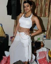 Tolly Actress Tashu Kaushik Sexy Photos 01