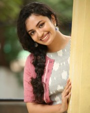 Vijetha Movie Heroine Malavika Nair Interview Photos 29