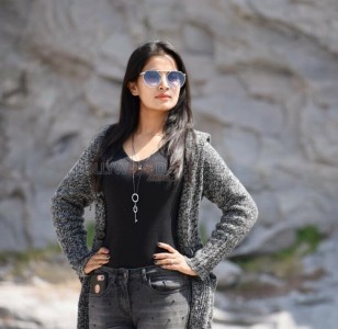Actress Anusha Rai New Photoshoot Photos 05