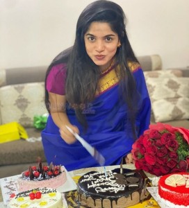 Actress Divya Bharathi Birthday Photos 01