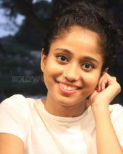 Actress Krisha Kurup Photoshoot Photos 18