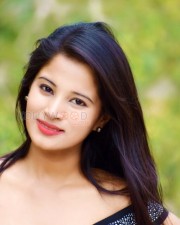 Actress Model Anusha Rai New Photoshoot Photos 15