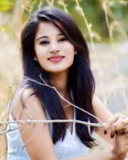 Actress Model Anusha Rai New Photoshoot Photos 20