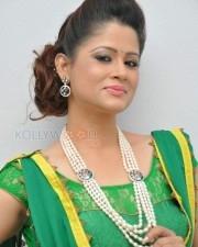 Actress Shilpa Chakravathy Pictures 23