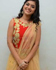 Actress Yami Bhaskar New Stills 16